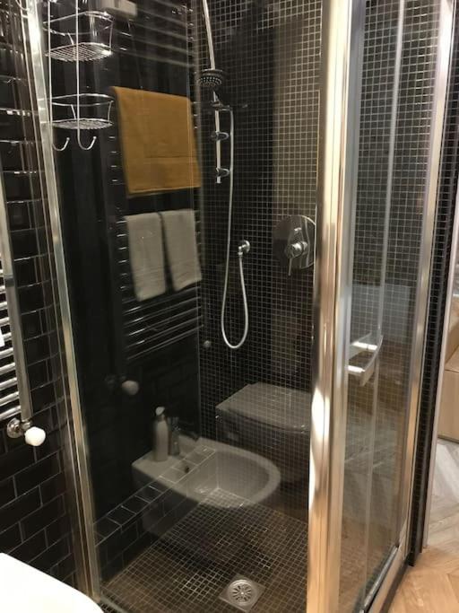 Dezza Loft Lägenhet Milano Exteriör bild